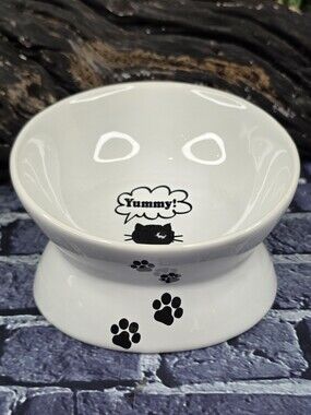 YHY Raised Tilted Ceramic Cat Bowl with Paw Prints & “Yummy!” Design